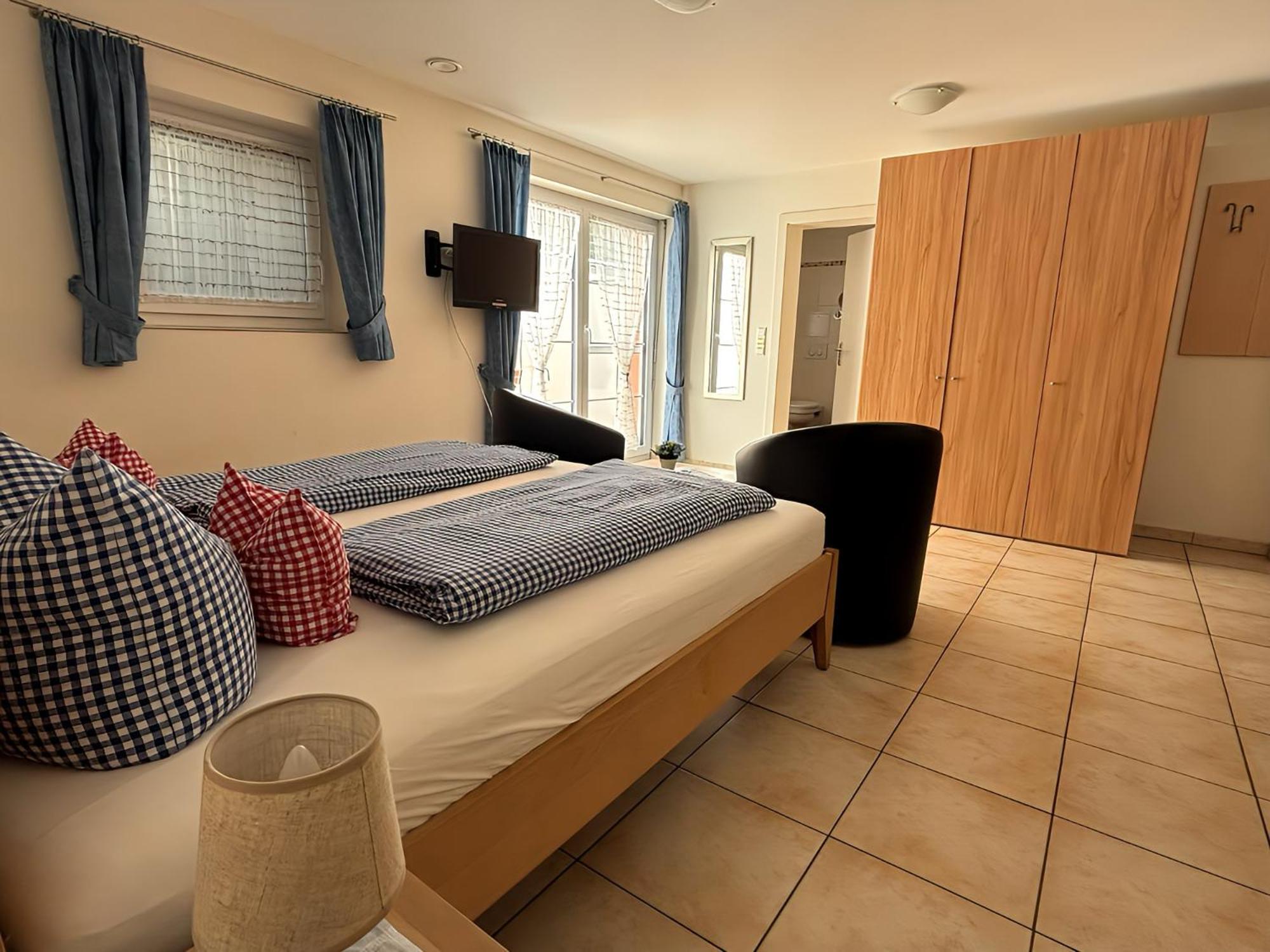 Hotel-Gasthof Adler Lindau  Room photo